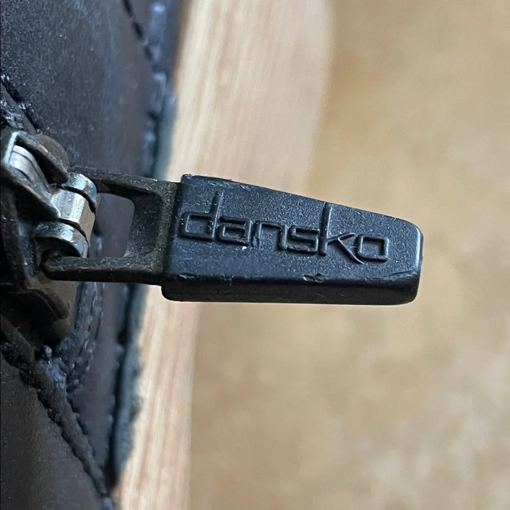 Dansko Maria Black Leather Wooden Clogs Ankle Bootie Boots Size 41 11 - Picture 7 of 9